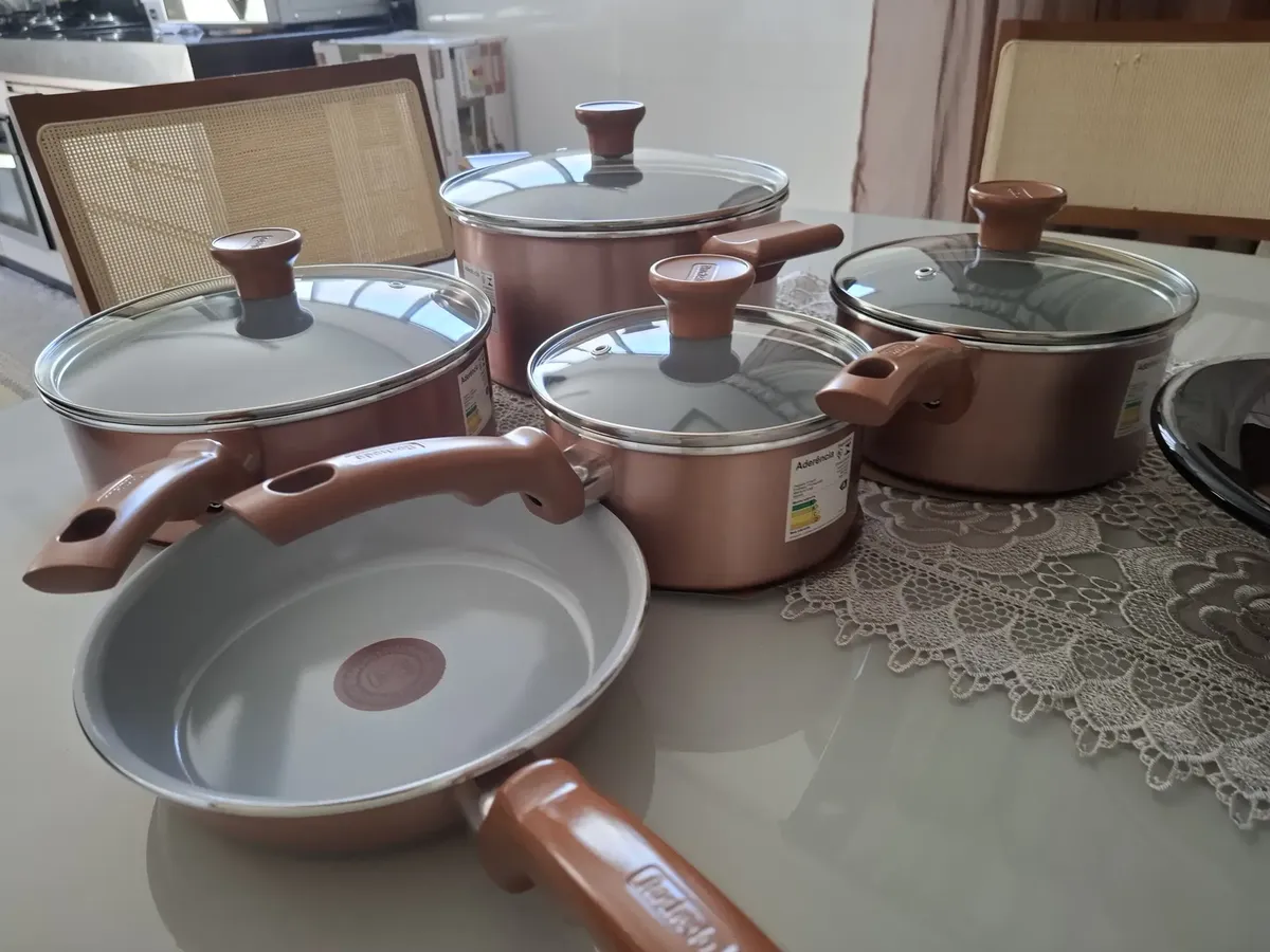 Jogo de Panelas Rochedo Ceramic Rose Gold é Boa? Review Completo em 2026